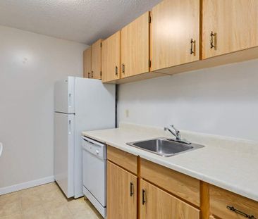 Classic Suite - 2 Bedroom - Photo 2
