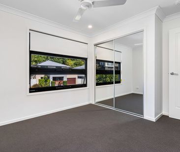 Modern Four Bedroom Home in Fraser Cove - Photo 3