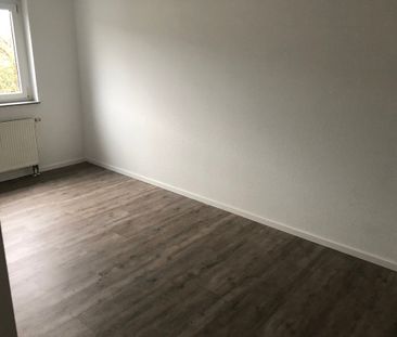 47105/12 Geräumige 3-Zimmer-Wohnung in Düsseldorf Wittlaer - Foto 3