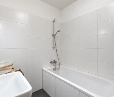 — ** Barrierefreie 2 Zimmer Wohnung mit großer Loggia ! ** - Photo 5