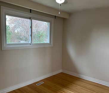 For Lease - 33 Pheasant Valley Court Unit# Main, Markham, Ontario - Photo 4