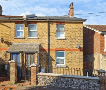 3 bedroom house to rent Victoria Drive, Eastbourne, East Sussex, BN20 - Photo 2