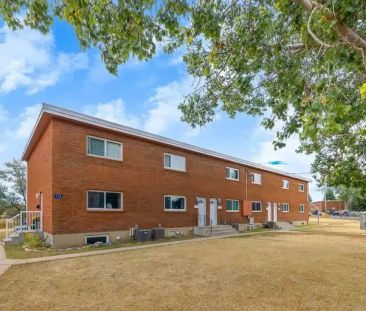 Parkland Townhomes | 225 Upland Drive SE, Medicine Hat - Photo 1