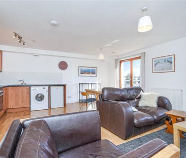 2 bedroom apartment to rent - Photo 5