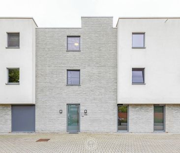 Prachtig 2 slaapkamer appartement in Residentie Magnolia - Photo 1