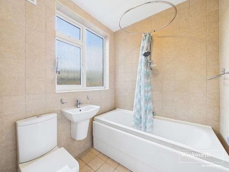 Leith Close, London, NW9 - Photo 4