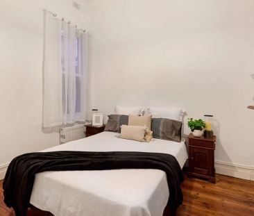 Prime Position, Classic Appeal – Middle Park Opportunity - Photo 5