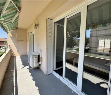 3 pièces - Meublé - 66,03 m² - 1er étage - Colocation non autorisée - Photo 2