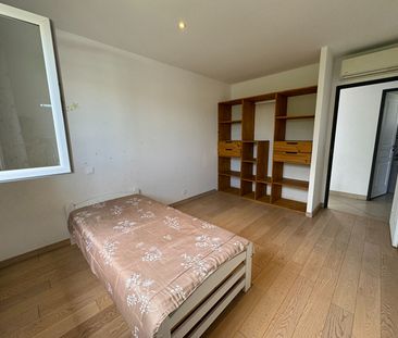 Location Maison 8 pièces 152m² - Photo 3