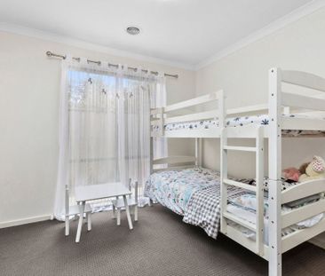 FOUR BEDROOM FAMILY HOME IN ESTUARY ESTATE - Photo 5