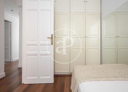 Flat for rent in Recoletos (Madrid) - Photo 2