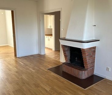 Södra Malmgatan 9 - Photo 1