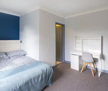 3 bedroom House To Let - Photo 4