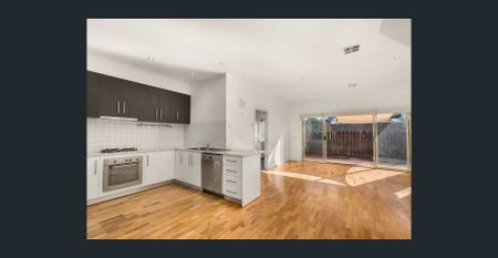 Modern Living in a Prime Pascoe Vale Pocket - Photo 3