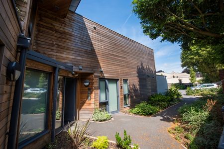 Tyndalls Park Road Room 1 - Photo 5