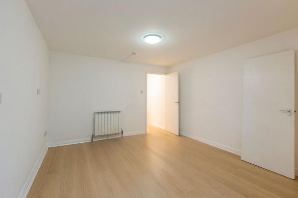 2 bedroom house to rent - Photo 1