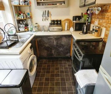 Bolsover Street, Mansfield, NG18 - Photo 2