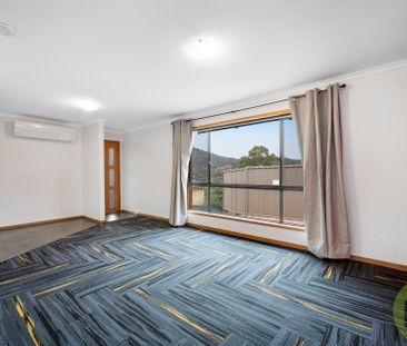 Renovated two bedroom with a view - Photo 1