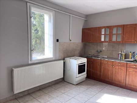 Kiadó jó állapotú lakás - Szolnok - Photo 2