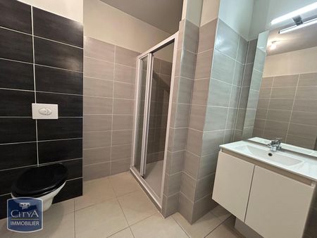 Location Appartement 2 pièces 40m² BOUJAN SUR LIBRON 34760 - Photo 3