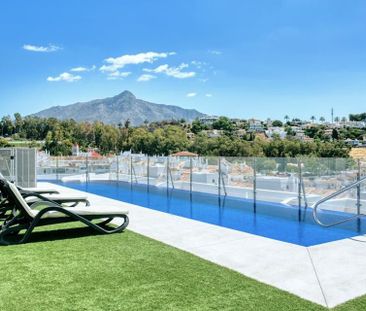 2 bedroom luxury Flat for rent in Nueva Andalucia, Andalusia - Photo 6