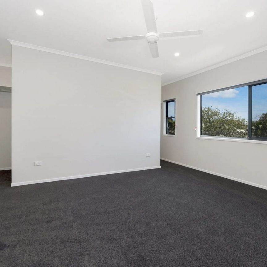 Your Next Home in Beautiful Hyde Park - Photo 1