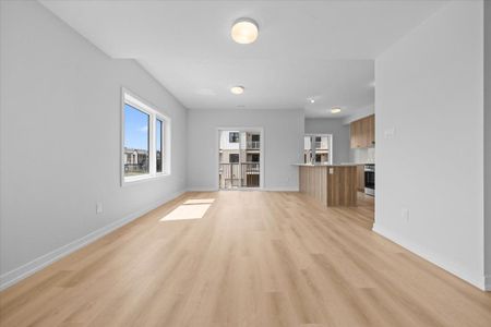 For Lease - 516 CELESTINE Private, Barrhaven, Ontario - Photo 2