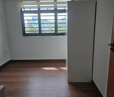 3 Bedroom HDB_FOUR_ROOM at Choa Chu Kang - Photo 5