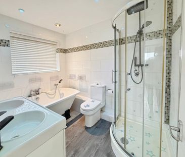 2 bedroom semi-detached bungalow to rent - Photo 3