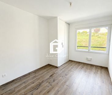 Location Appartement 3 pièces 78m² ONET LE CHATEAU 12850 - Photo 3