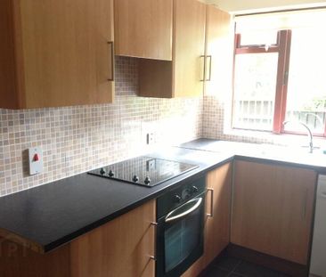 38 Rosebrook Grove, Carrickfergus, BT38 8NS - Photo 5