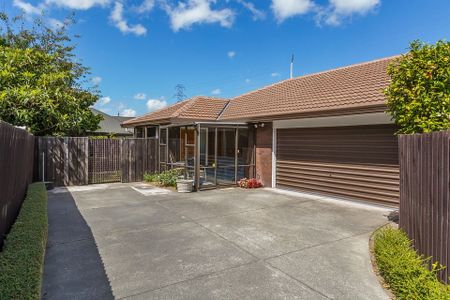 3 BEDDIE COMFY HOME IN HALSWELL - Photo 2