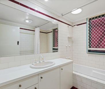 296 South Street, Harristown - Photo 6