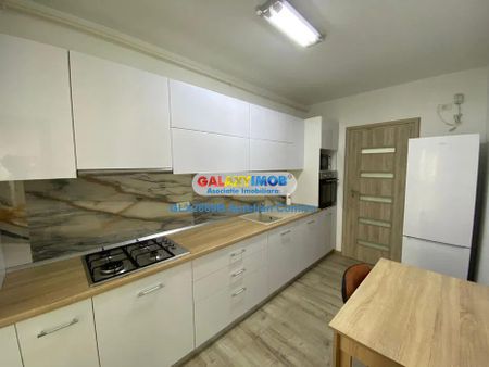 Inchiriere apartament 2 camere Exigent Plaza - Photo 5