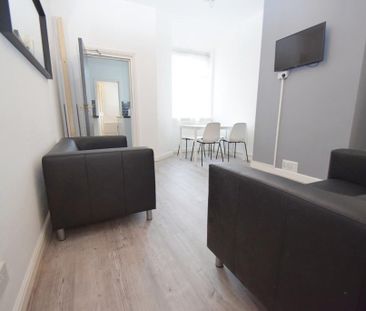 3 bedroom house share to rent - Photo 1