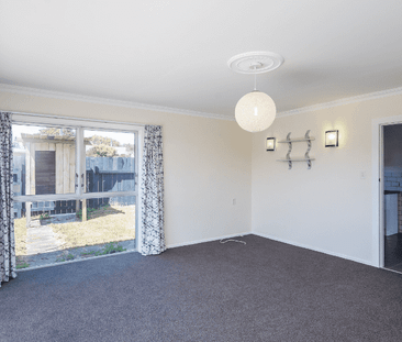 Fantastic Townhouse Up For Grabs! - Photo 5