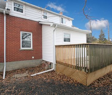 For Lease - 254 Hibbert Avenue Unit# Upper, Oshawa, Ontario - Photo 5
