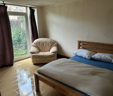Room in a Shared House, St Marks Crescent, B1 - Photo 6