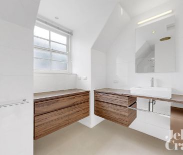 18 Merrion Place, Kew - Photo 4