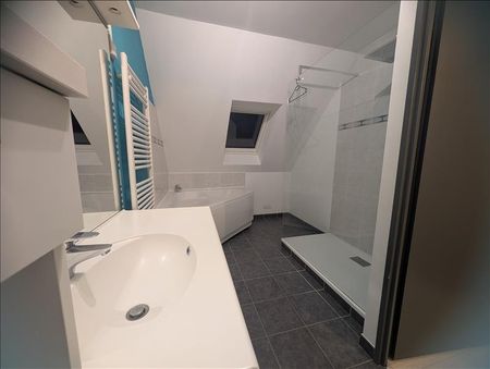 4 pièces - 86,35 m² - 2ème étage - Colocation non autorisée - Photo 2