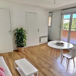 PROXIMITE FACULTE - L ORADOU-STUDIO AVEC BALCON - Photo 2