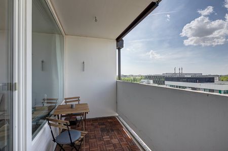 Bright, modern furnished apartment in the mall OEZ - Photo 2