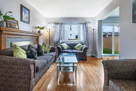 For Lease - 3 COTTINGHAM Street, Barrhaven, Ontario - Photo 4