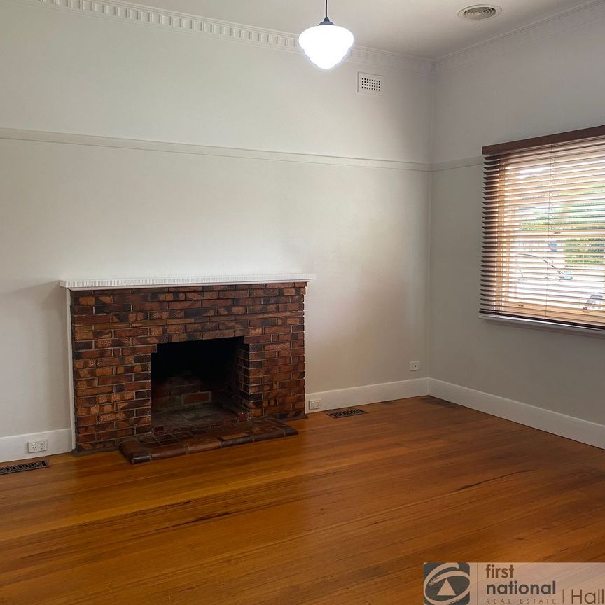 32 Ronald Street, Dandenong - Photo 1