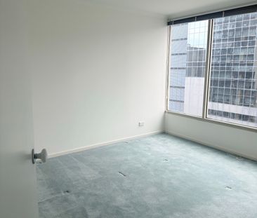 St Kilda Road - Photo 2