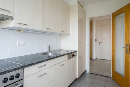 Zwischen Kannenfeldpark und Burgfelderplatz - schöne 4-Zimmerwohnung im 5.OG - Photo 5