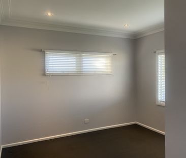 NORTH TAMWORTH - Four Bedroom Home - Photo 6