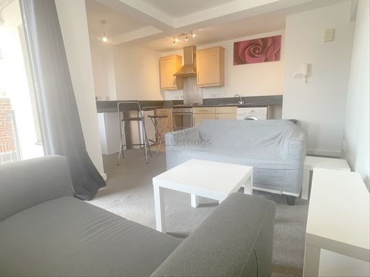 2 Bedroom Apartment - Photo 1