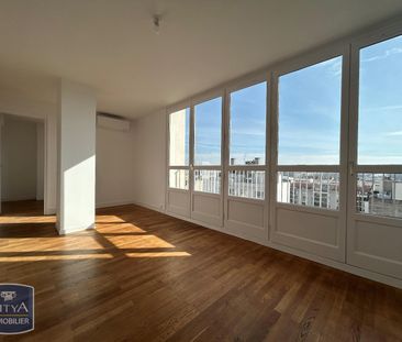 Location Appartement 3 pièces 57m² LYON 2ème - Photo 3