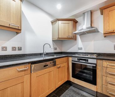 2 bedroom apartment to rent - Photo 2